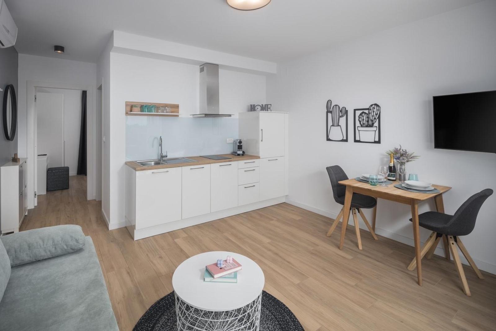 Lana Premium Residence 2 Porec Esterno foto